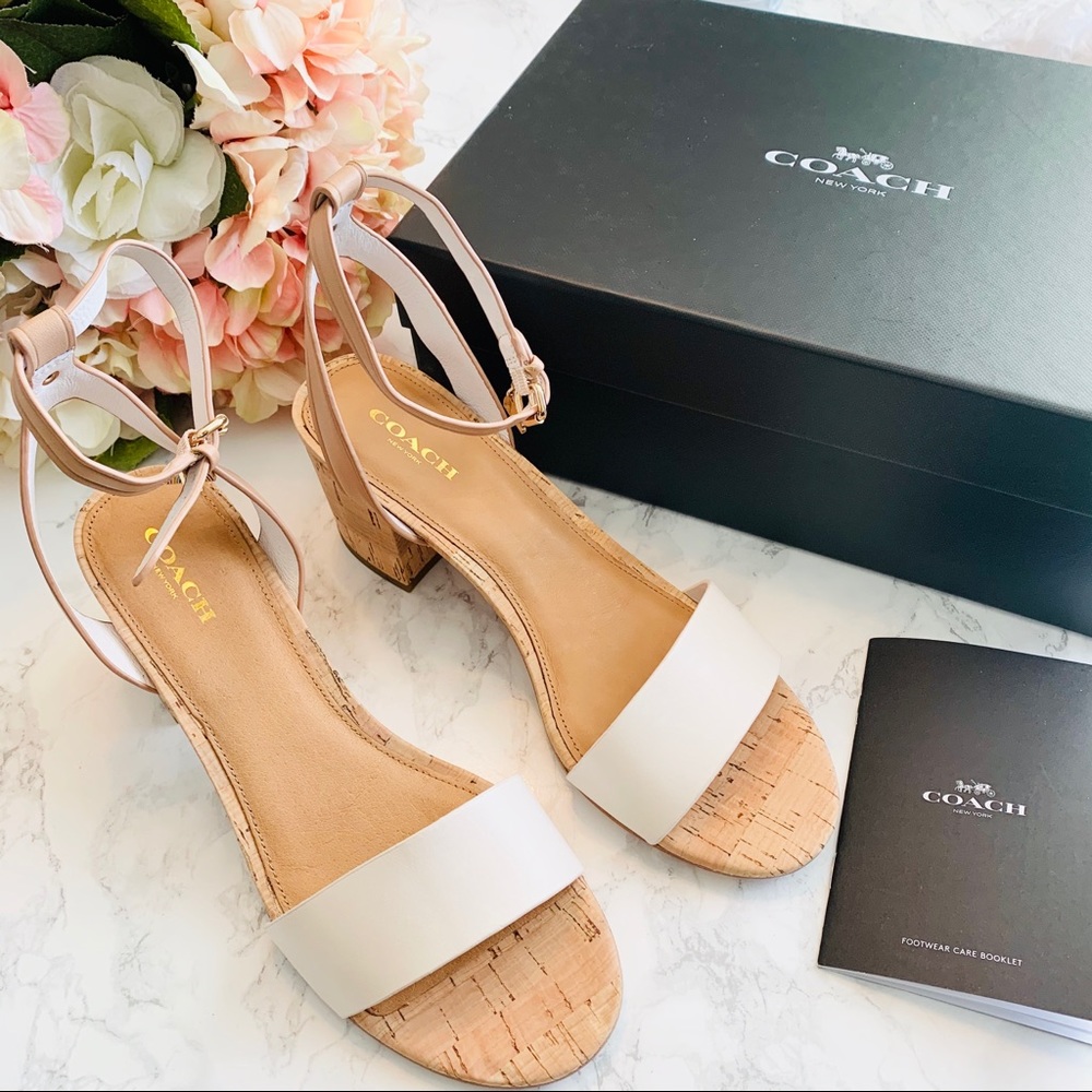 🌸 Coach Thompson Mat Calf Sandals 8